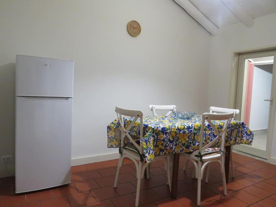Villa Mosa House Aci Castello Esterno foto